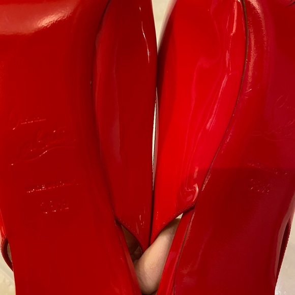Christian Louboutin Private Number Patent Red Leather Peep Toe platform pump - Picture 5 of 7